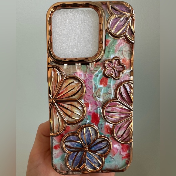 Amazon Other - iPhone 14 Pro Flower Case